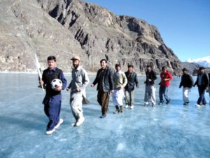 Courtesy: Feroz Khan